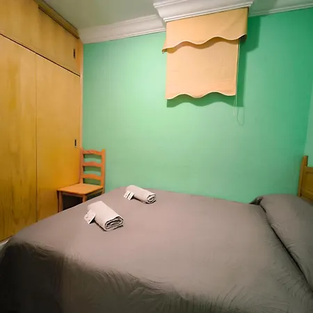 Paraiso De Tona Apartman *